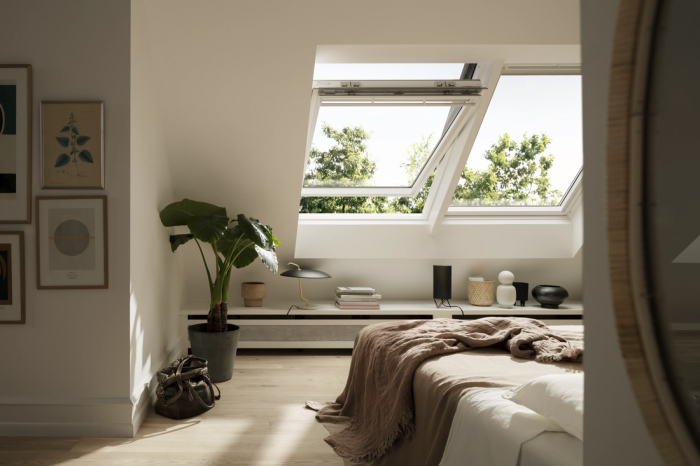 Ventana de tejado proyectante Eléctrica Velux GPU poliuretano blanco - Imagen 4